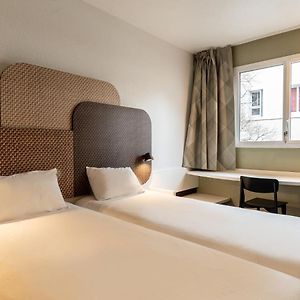 Standard Zimmer mit zwei Einzelbetten
